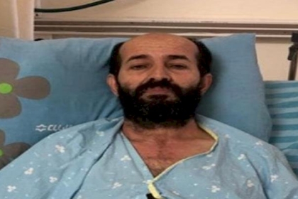 لجنة الدفاع عن الخليل تنظم وقفة إسناد للأسير ماهر الأخرس