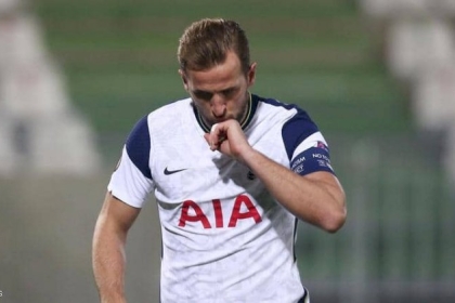 هاري كين يسجل هدفه رقم 200 مع توتنهام