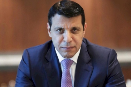 محمد دحلان: فوز جو بايدن يفتح آفاق السلام وينعش حل الدولتين