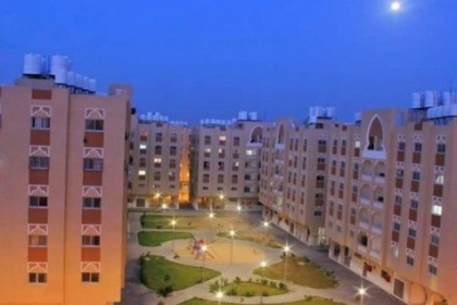 زيارة: قرار تأجيل الأقساط لسكان مدينة حمد ما زال ساريا ونطالب بوقف الخصومات