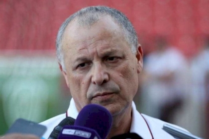 المصري أبو ريدة يعلن موقفه من الترشح لرئاسة "الكاف"