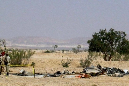 7 قتلى في تحطم مروحية في سيناء في الأراضي المصرية