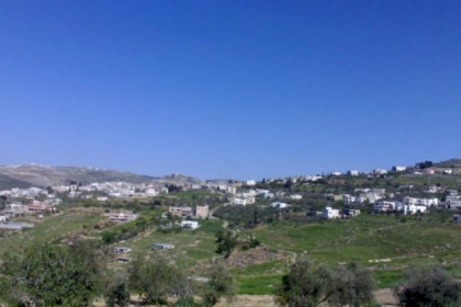 إغلاق قرية تل بنابلس ثلاثة أيام بسبب كورونا