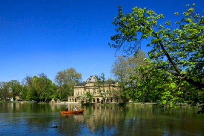 بدلا من السمك.. صياد يصطاد قنبلة من الحرب العالمية الثانية