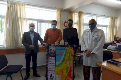 صور: لجنة اللاجئين تنظم سلسلة زيارات لدائرة الصحة والتعليم بوكالة الغوث برفح