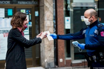 "الخارجية": 306 وفيات و7334 إصابة في صفوف جالياتنا منذ بدء انتشار جائحة كورونا