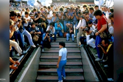 مارادونا.. "أيقونة" تتجاوز عالم الكرة