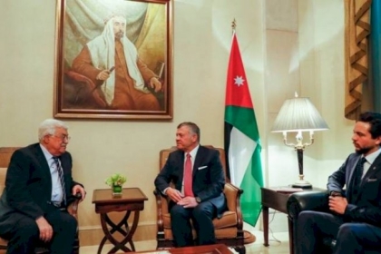 بدء اجتماع القمة بين الرئيس عباس والعاهل الأردني في العقبة