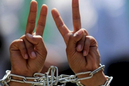 الأسير براقعة يدخل عامه الـ21 في سجون الاحتلال