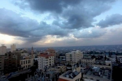 طقس فلسطين: أجواء غائمة وباردة ويطرأ ارتفاع طفيف على الحرارة