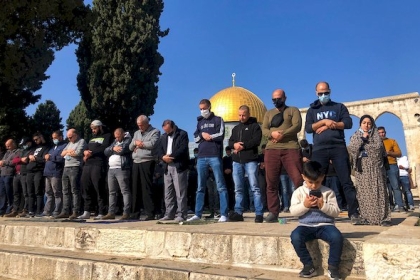 دعوات للمشاركة الحاشدة في جمعة "يوم الأرض" بالمسجد الأقصى