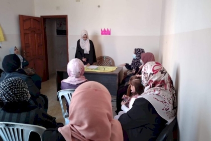 بالصور:مجلس المرأة ينفذ ورشة توعوية بعنوان العنف ضد المرأة في المحافظة الوسطى