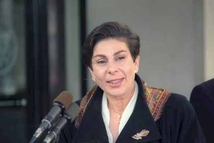 انتخاب حنان عشراوي رئيسة جديدة لمجلس أمناء جامعة بيرزيت