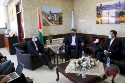 وزير التنمية والمفوض العام "للأونروا" يبحثان سبل حل الأزمة التي تمر بها الوكالة