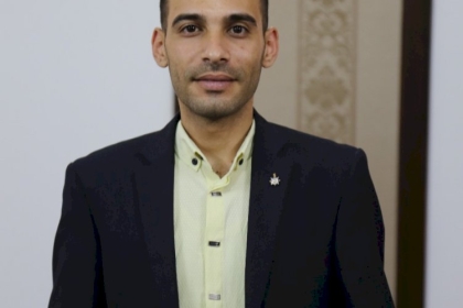 الضفة الغريبة