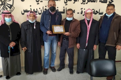 عائلة بريكة تزور مقر حركة فتح بخانيونس وتقدم الشكر لقيادة تيار الاصلاح