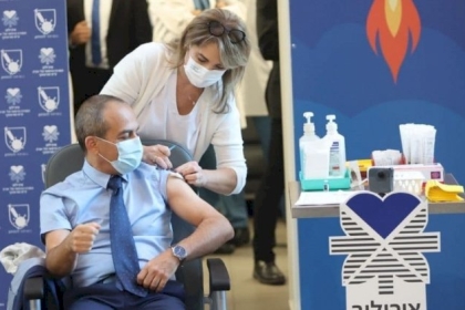 أوروبا تدرس قرار دخول المسافرين المطعّمين من دول أخرى