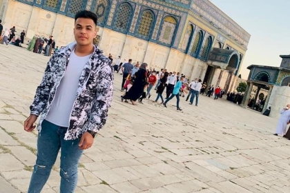 القدس: الاحتلال يعتقل فتى من العيسوية
