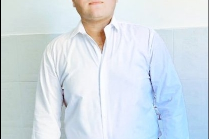 الشعار الأكثر إلحاحاً "أعيدوا فتح لفتح"