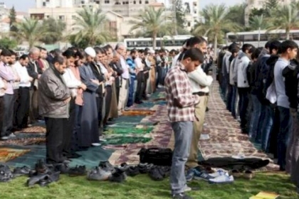 الأوقاف برام الله تدعو لأداء صلاتي الجمعة والاستسقاء بـ"العراء"