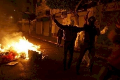 الخليل: إصابات بالاختناق خلال مواجهات مع الاحتلال في بيت أمر