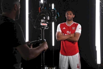 شاهد: تلاوة اللاعب محمد النني للقران الكريم