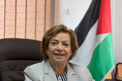 الوزير: صرف مخصصات أسر الشهداء والجرحى اليوم الأحد