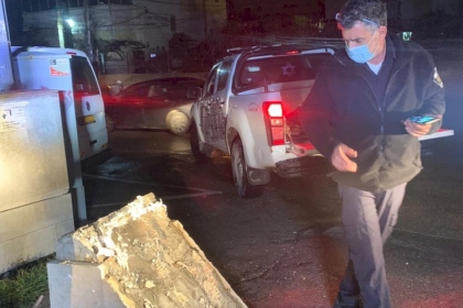 الاحتلال يحطم نصبا تذكاريا لشهيد في بيت حنينا بالقدس