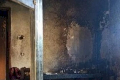 اندلاع حريق في منزل وسط قطاع غزة