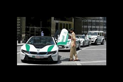 عثرت على عظامه في بالوعة صرف... شرطة دبي تحل لغز اختفاء عامل أسيوي