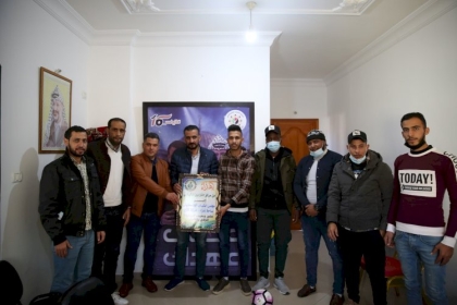 مجلس الشباب يكرم جمعية الترابين الشبابي لكرة القدم