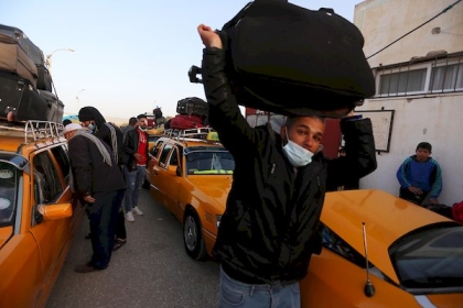 كشف "تنسيقات مصرية" للسفر عبر معبر رفح غداً الخميس