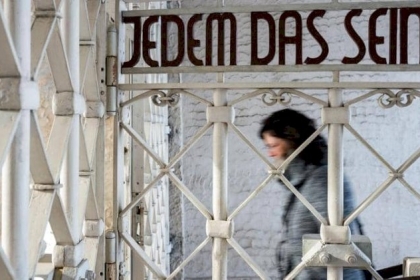 10 آلاف تهمة لألمانية بلغت 95 عاما تتعلق بالقتل العمد