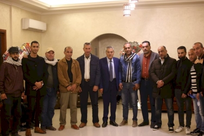 مجلس العمال بساحة غزة يهنئ  القيادي أسامة الفرا بعودته سالما إلى أرض الوطن