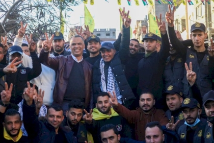 أبناء وكوادر فتح تزور القيادي خضر المجدلاوي في بيته بعد غياب دام 14 عاماً عن موطنه