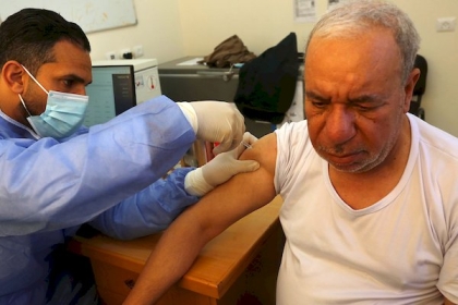 صحة غزة تعلن توفّر كميات جديدة من لقاح سبوتنيك لايت "الجرعة الواحدة"