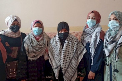 مجلس المرأة في حركة فتح ساحة غزة ينفذ مبادرة ( أمهاتنا في قلوبنا) في محافظة رفح