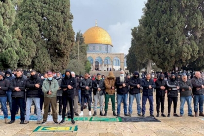 35 ألف مصل يؤدون صلاة الجمعة بالأقصى