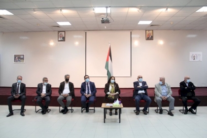 رام الله: وزيرة الصحة تطلق مبادرة لتحييد القطاع الصحي عن الدعايات الانتخابية