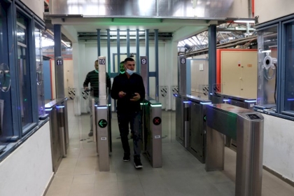 قوات الاحتلال تنصب حاجزا عسكريا جنوب بيت لحم