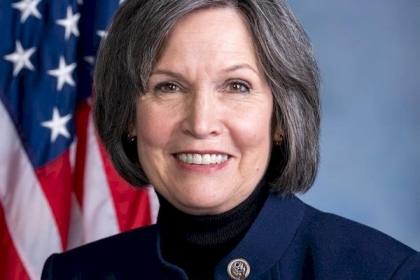 14 عضو كونغرس و70 مؤسسة ومنظمة أميركية يؤيدون مشروع قانون ماكولوم