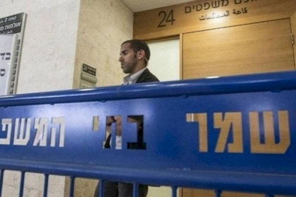 سلطات الاحتلال تحكم على 3 أسرى بالسجن لمدة عام