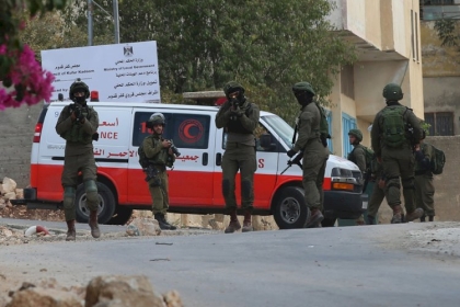 محدث: 4 شهداء وعشرات الاصابات برصاص الاحتلال عند مدخل البيرة ورام الله