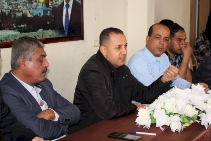 حركة فتح تعقد ندوة سياسية بعنوان ''الانتخابات التشريعية الفلسطينية الفرص والتحديات'' في ساحة غزة