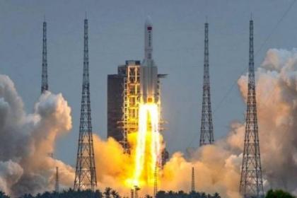 توقعات بموعد ارتطام الصاروخ الصيني بالأرض