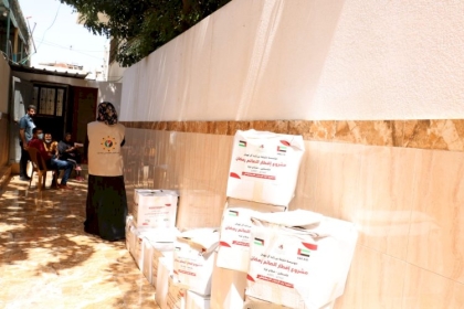 تيار الإصلاح الديمقراطي بمحافظة غزة ينفذ مشروع إفطار صائم بمكرمة من مؤسسة خليفة بن زايد آل نهيان للأعمال الانسانية الإماراتية