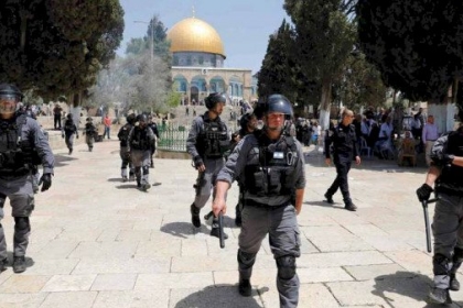 الاحتلال يمنع ادخال وجبات الإفطار للصائمين في المسجد الأقصى   