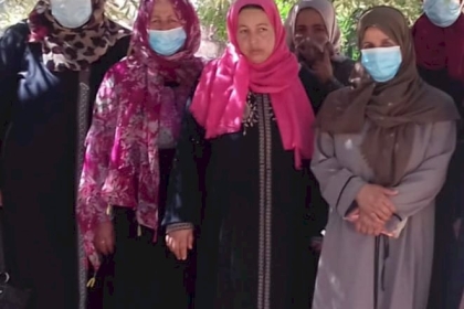 مجلس المرأة في المحافظة الوسطى ينفذ مبادرة بعنوان "عيدنا معكم أحلى " في قاطع ياسر عرفات