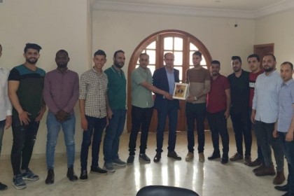 الشبيبة الفتحاوية بساحة غزة تنظم زيارة للقيادي عبد الحكيم عوض