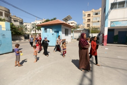 قيادي بتيار الإصلاح الديمقراطي يطالب وكالة الغوث بفتح مراكز الإيواء للنازحين وتقديم خدمات الإغاثة لهم